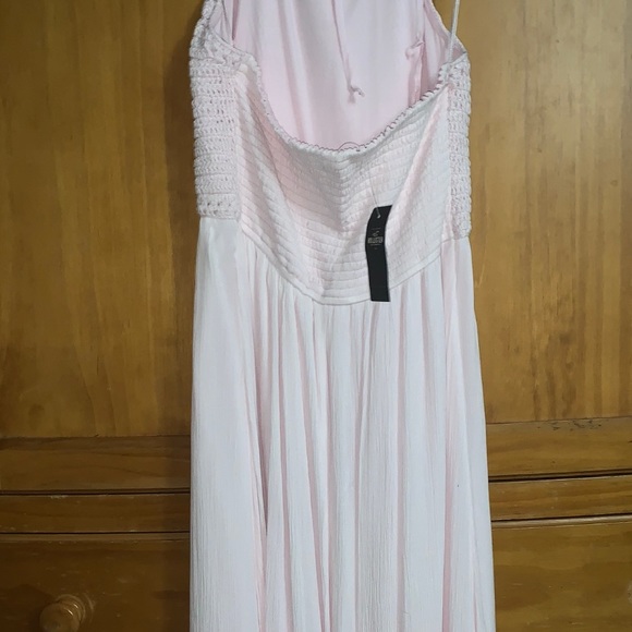 Pretty In Pink 💗 - Picture 2 of 4